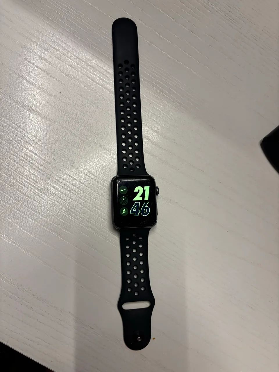 42mm nike apple watch series 3