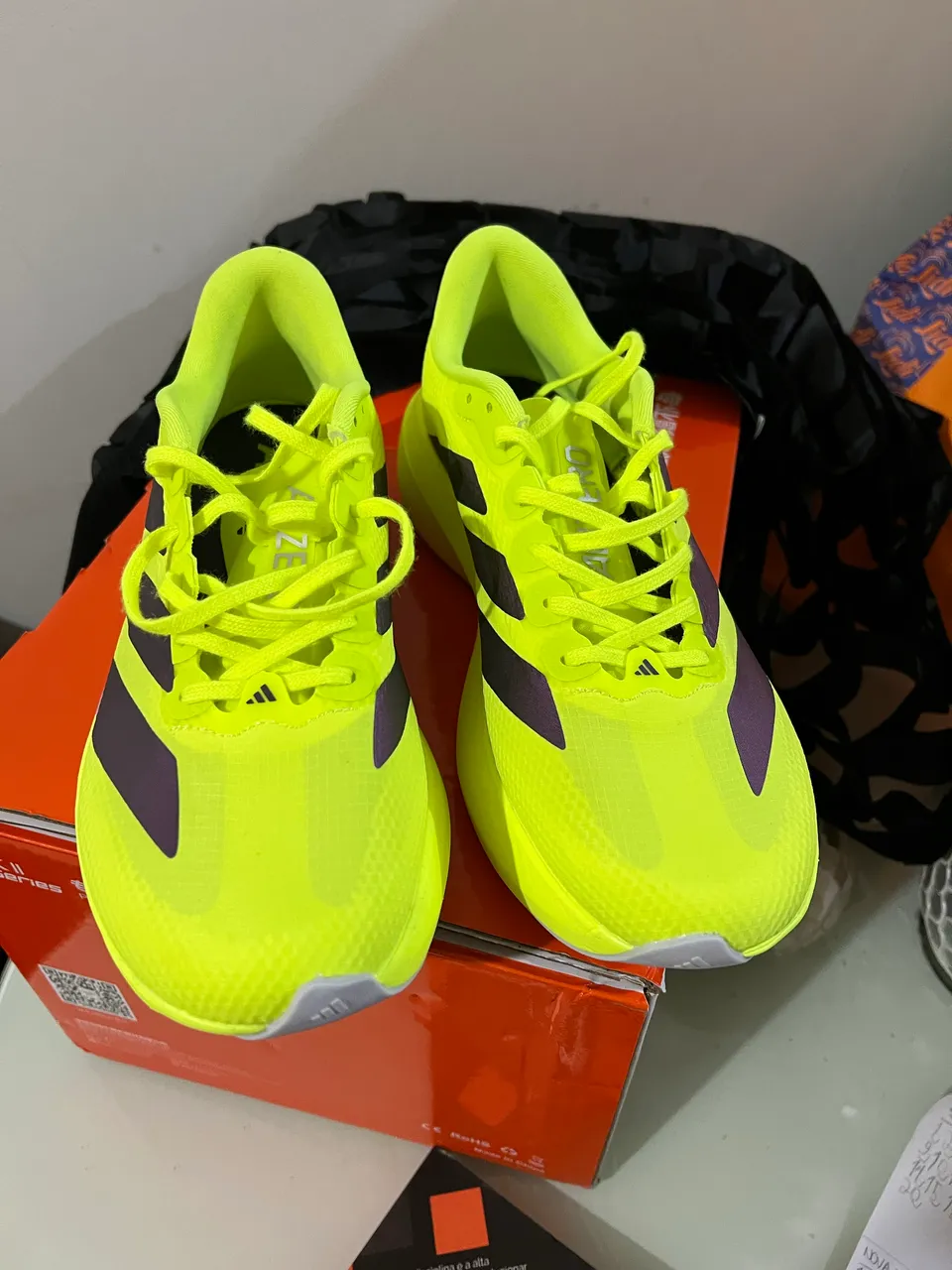 adidas zx 2k boost ninja time in yellow. tamanho 44 (us 12