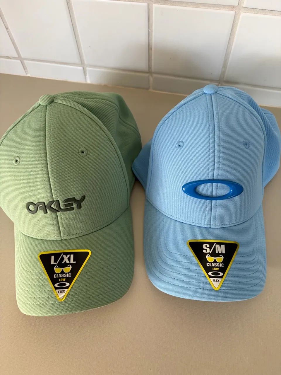 Bonés Oakley Classic Low Flex - Originais | 2 Cores