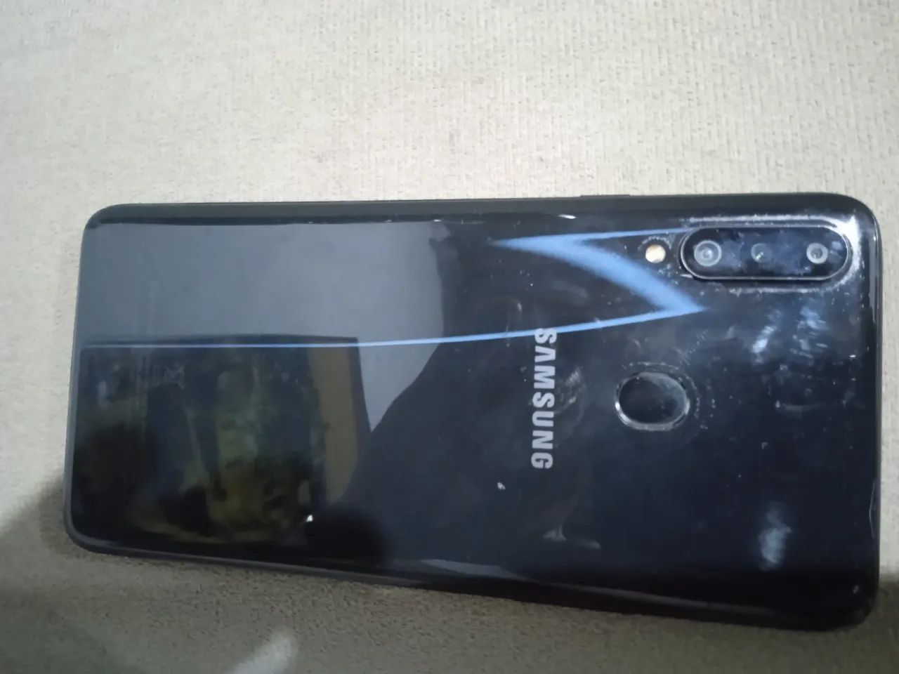 Celular Samsung a20s - Foto 2