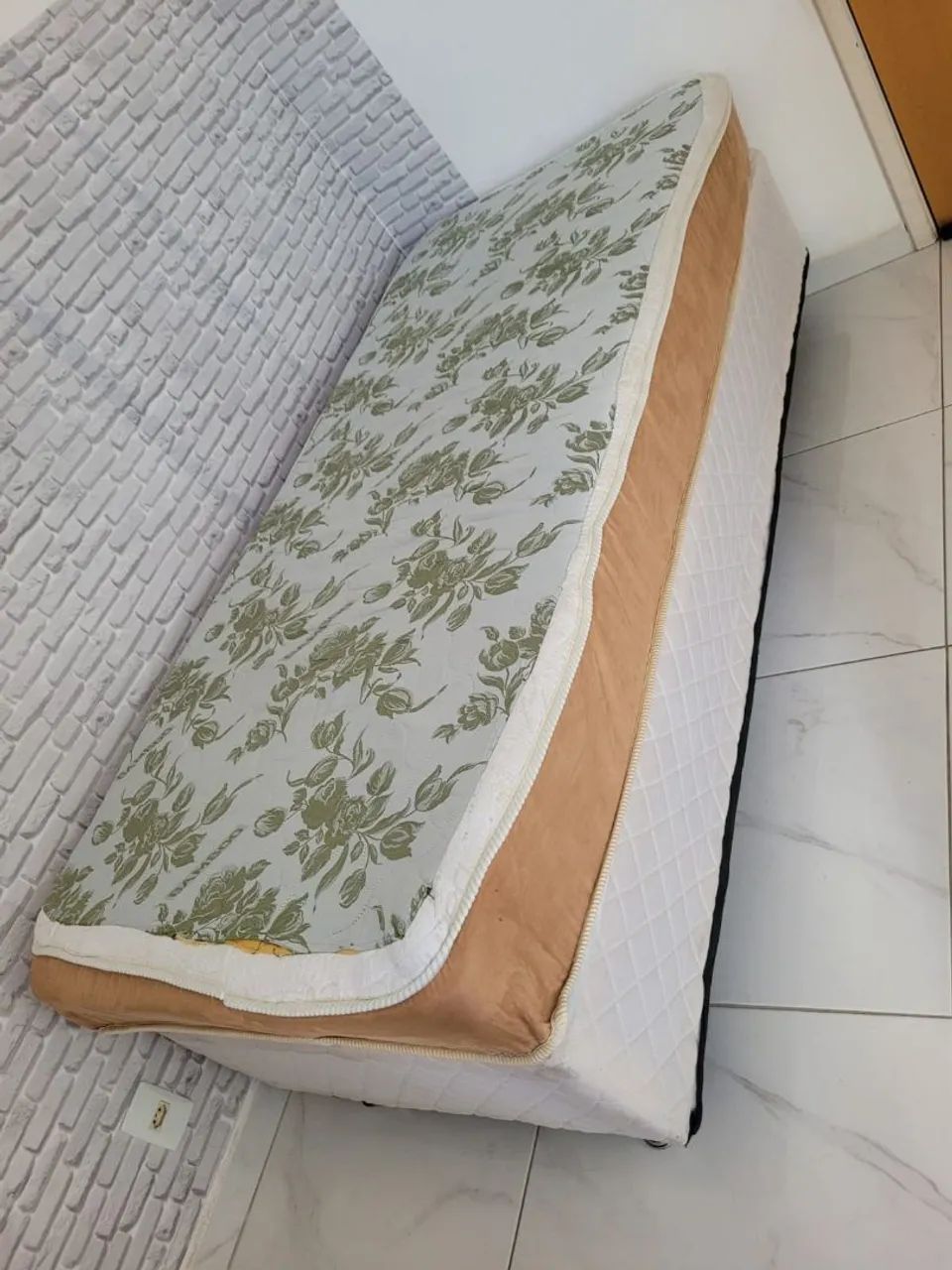 CAMA + BASE DE SOLTEIRO
