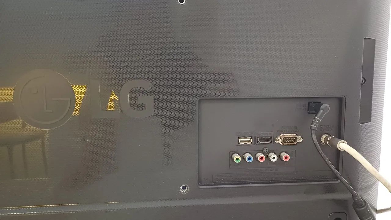 Tv LG 32 polegadas não é smart - Foto 3