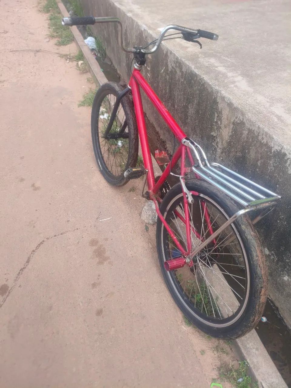 Troco em aro 24, não aceito celular  - Foto 2
