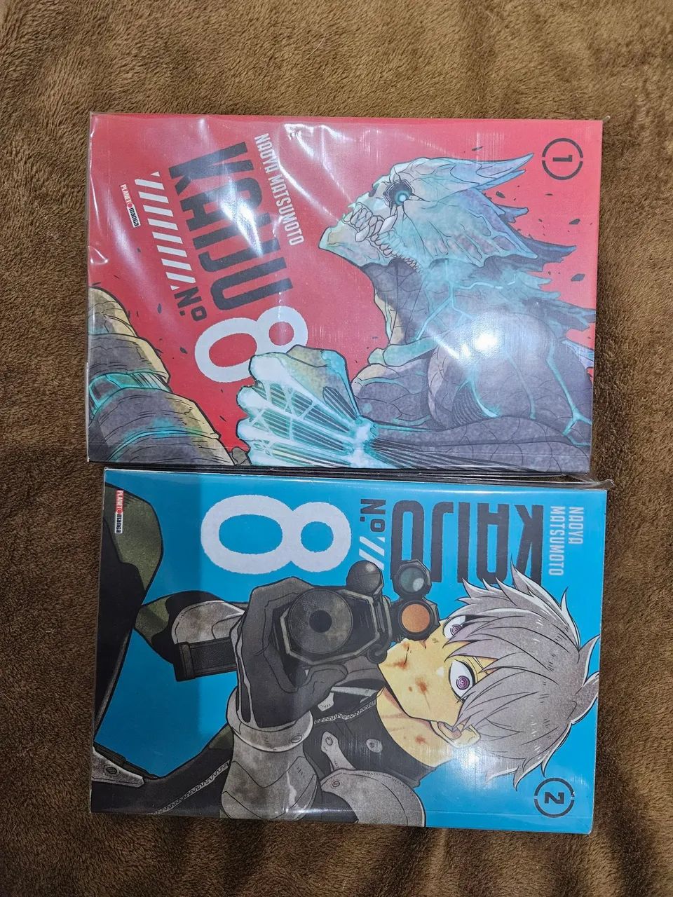 Kaiju no.8 Volumes 1 e 2