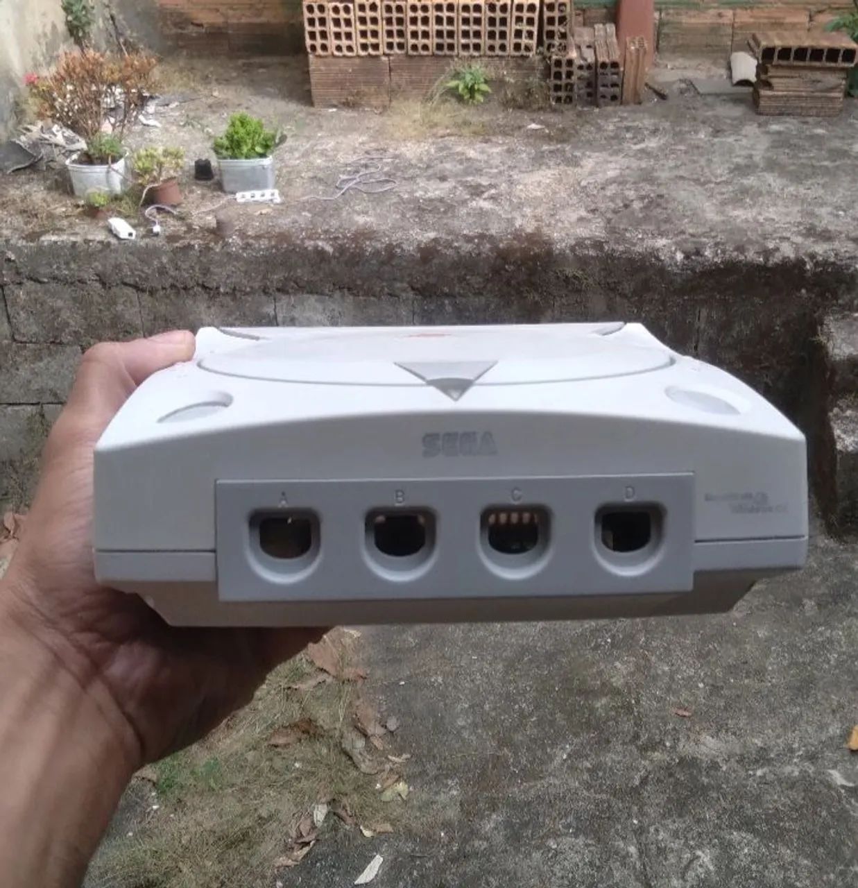 DREAMCAST carcaça branquinha muito bem conservada - Foto 2