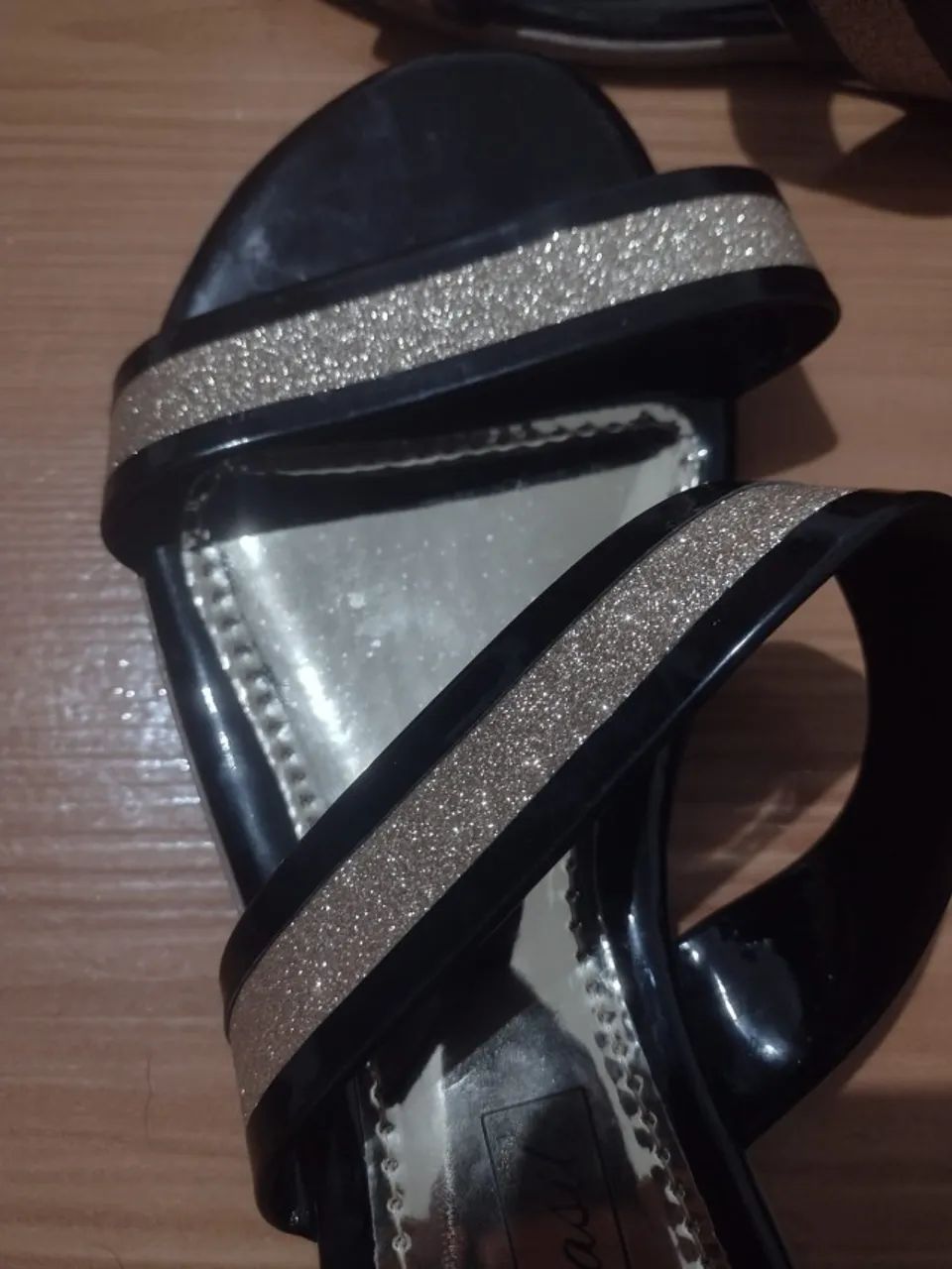 Rasteirinha MODA Brasil - Banhada a Ouro & Glitter Dourado - Foto 2