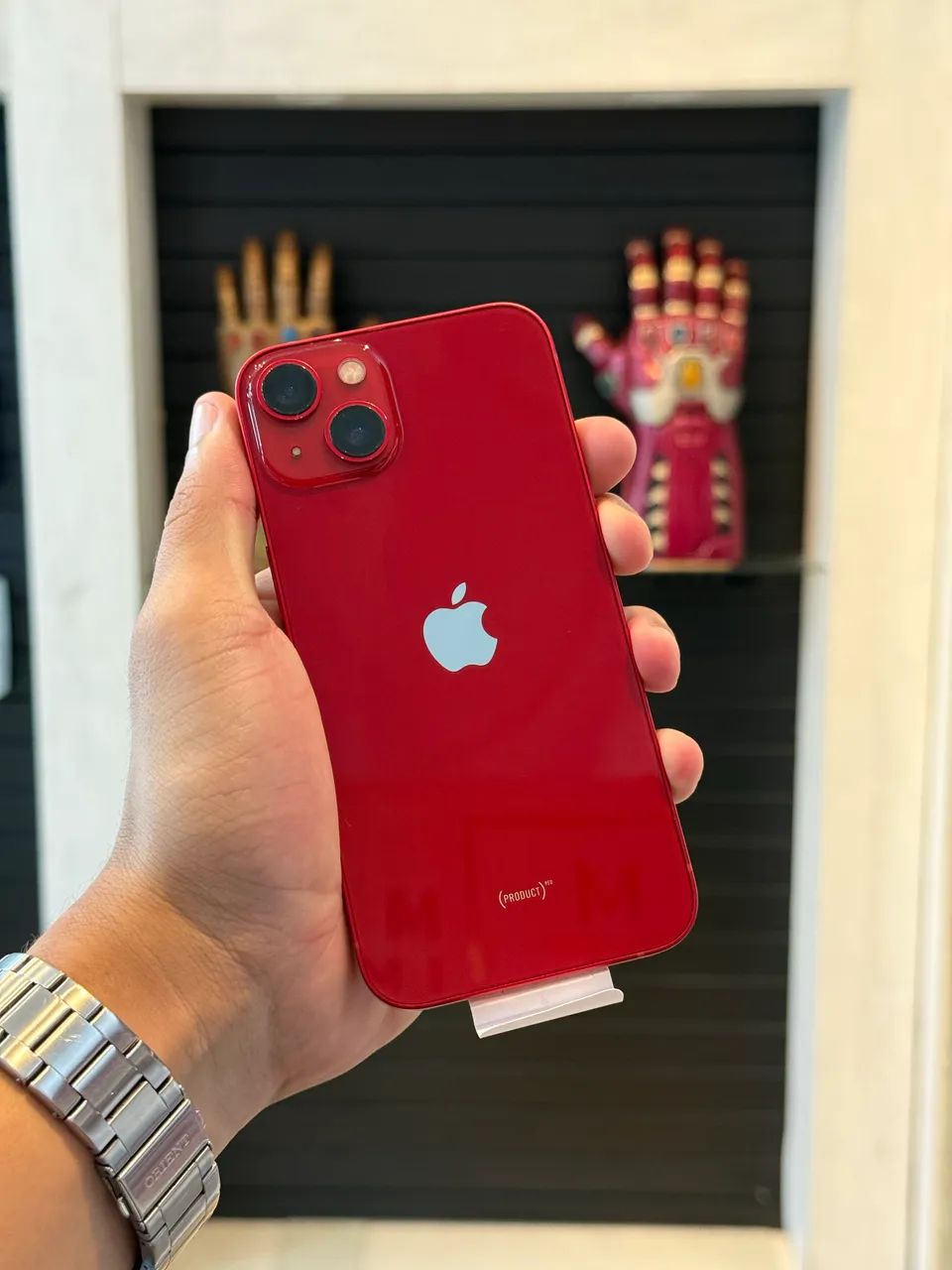 iPhone 13 256GB semi novo impecável 