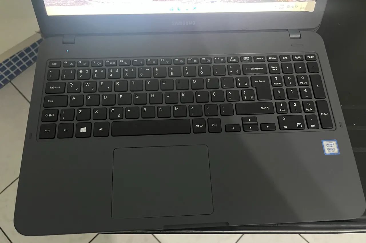 Notebook Samsung NP350 - Foto 2