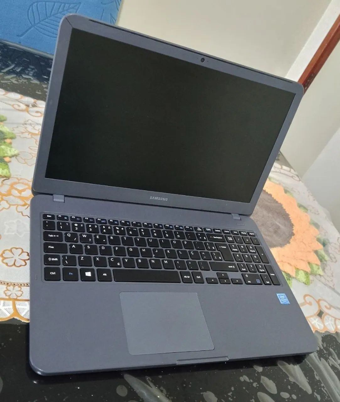 Notebook Samsung core i3 sétima geração conservado  - Foto 3