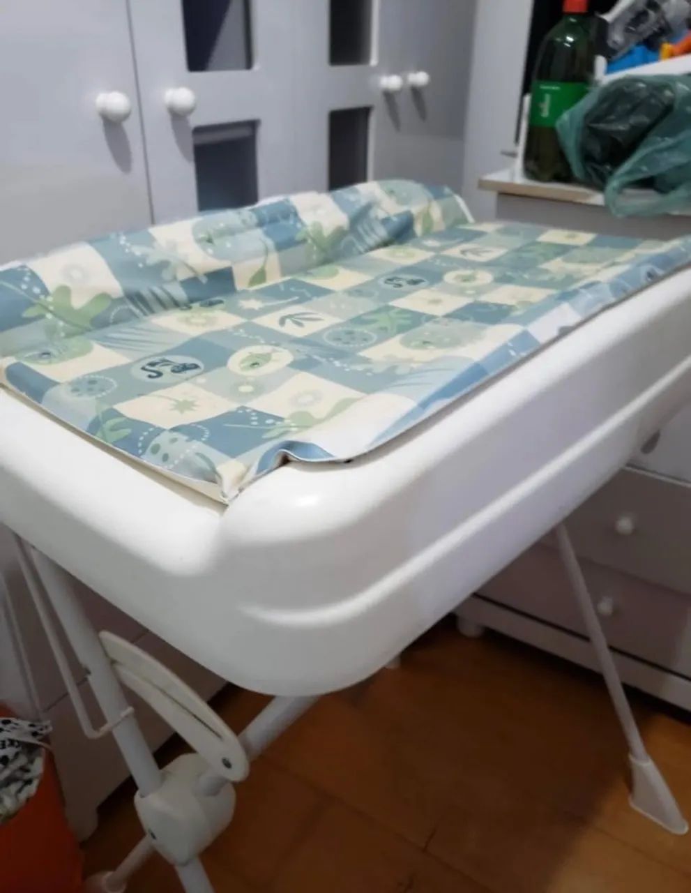 Banheira para bebê com suporte  