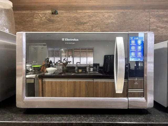 Micro-ondas Grill Inox Electrolux 42L