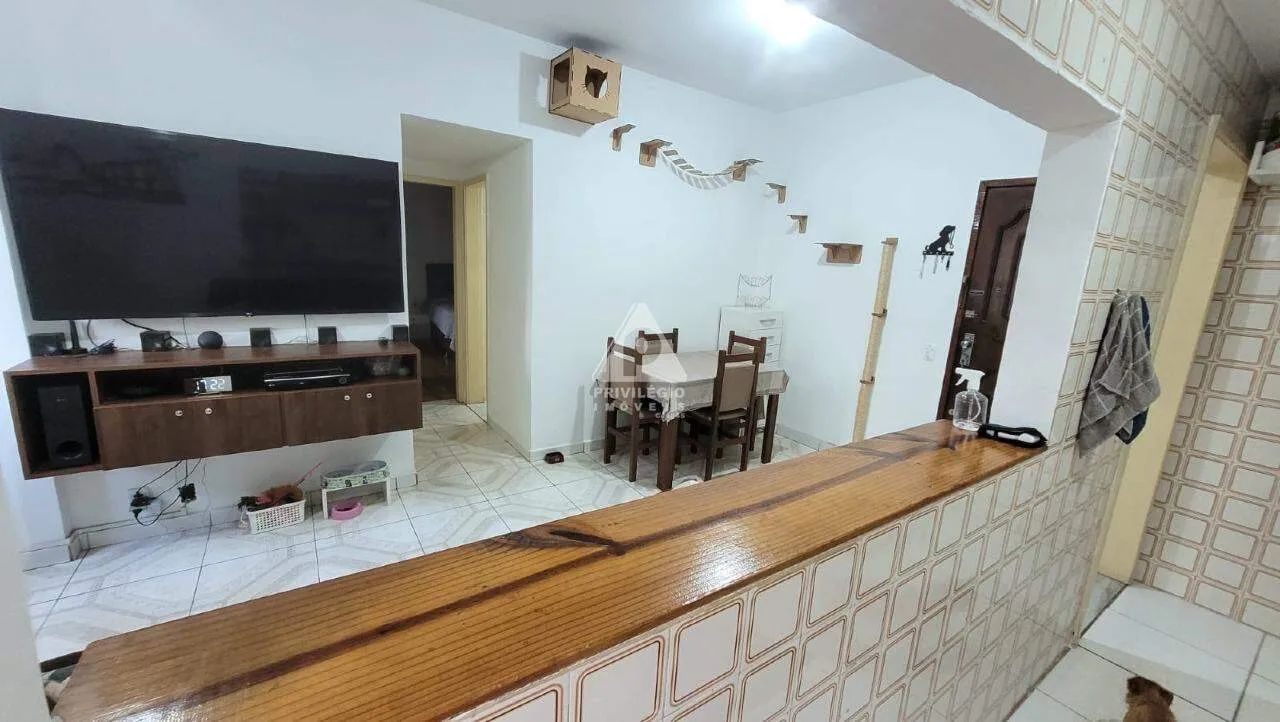 Imóvel 2 quartos no Centro com vaga de garagem - Foto 5