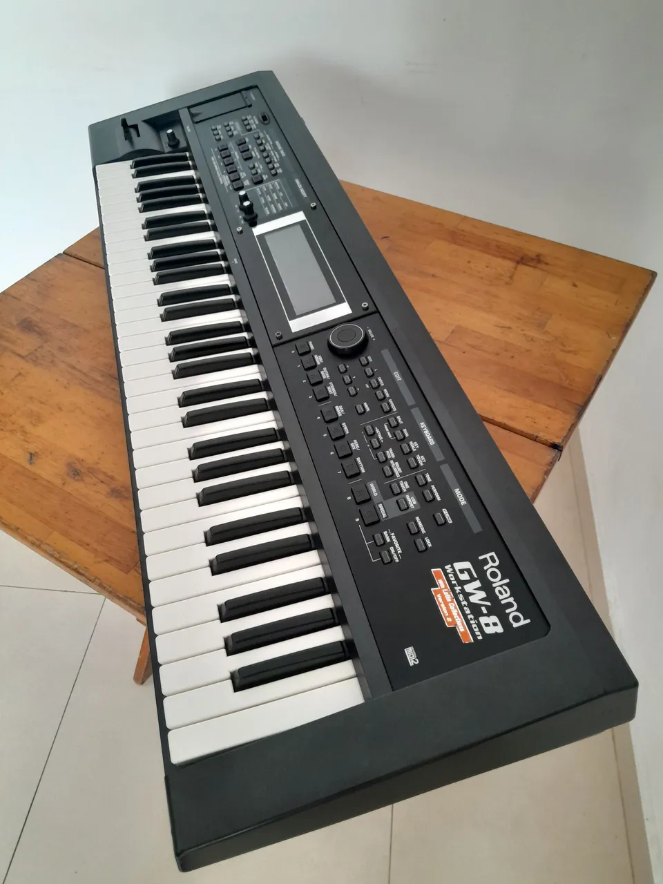 roland jv80