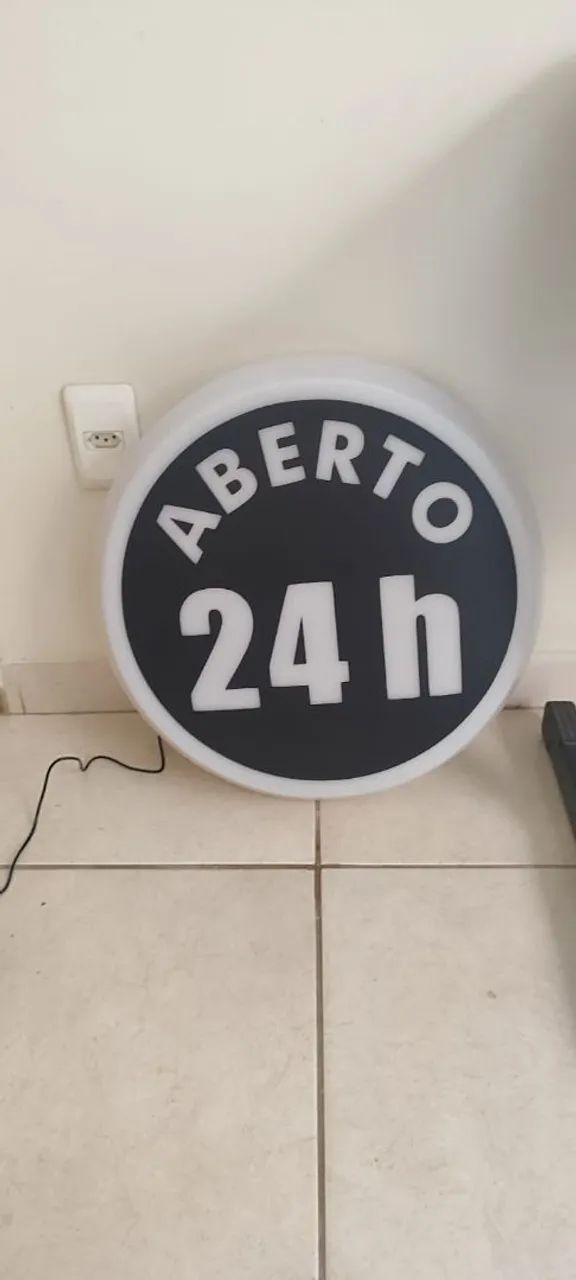 Letreiro 24 horas - Foto 2