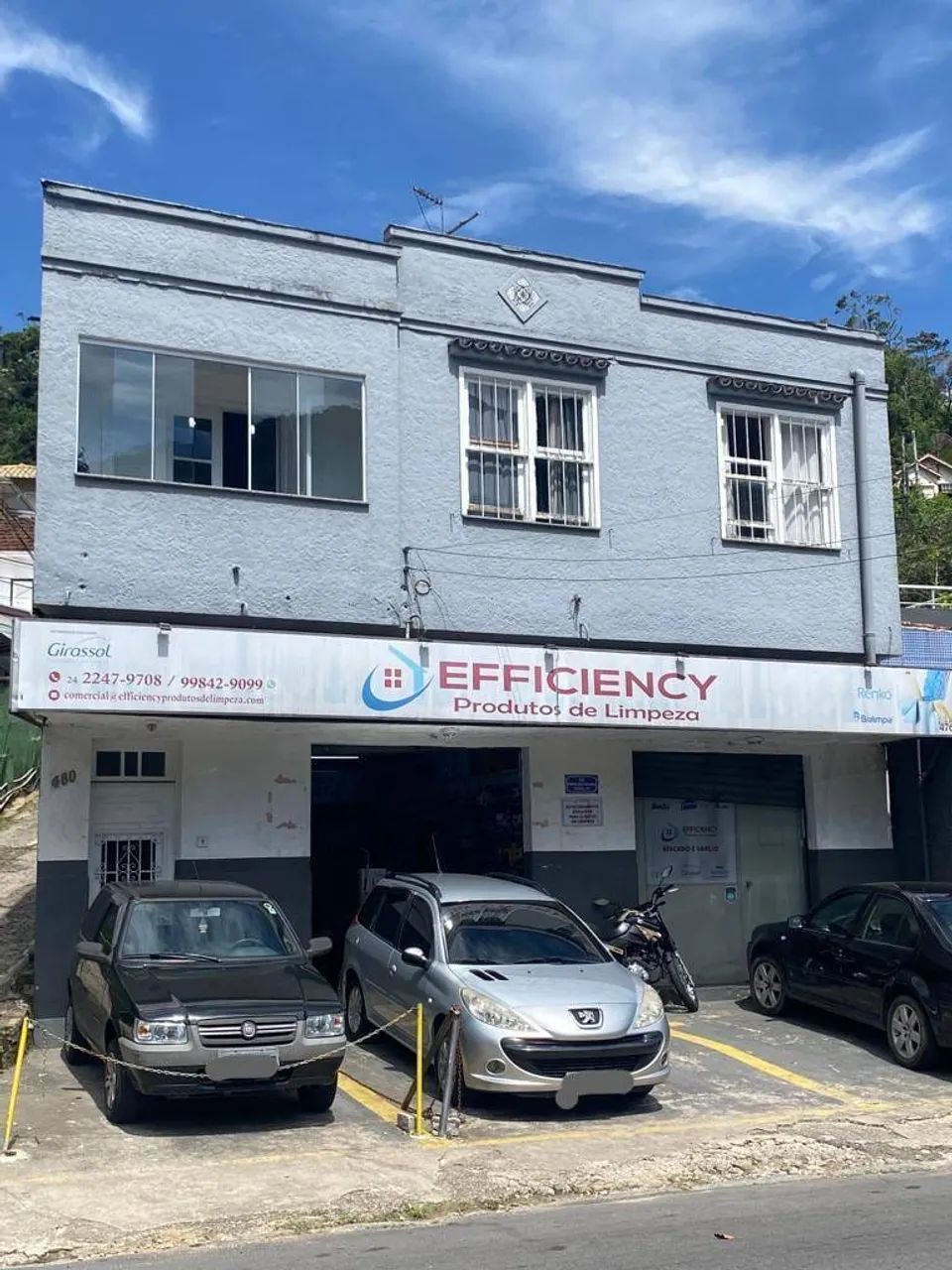 Prédio à venda, Castelanea, Petrópolis, RJ