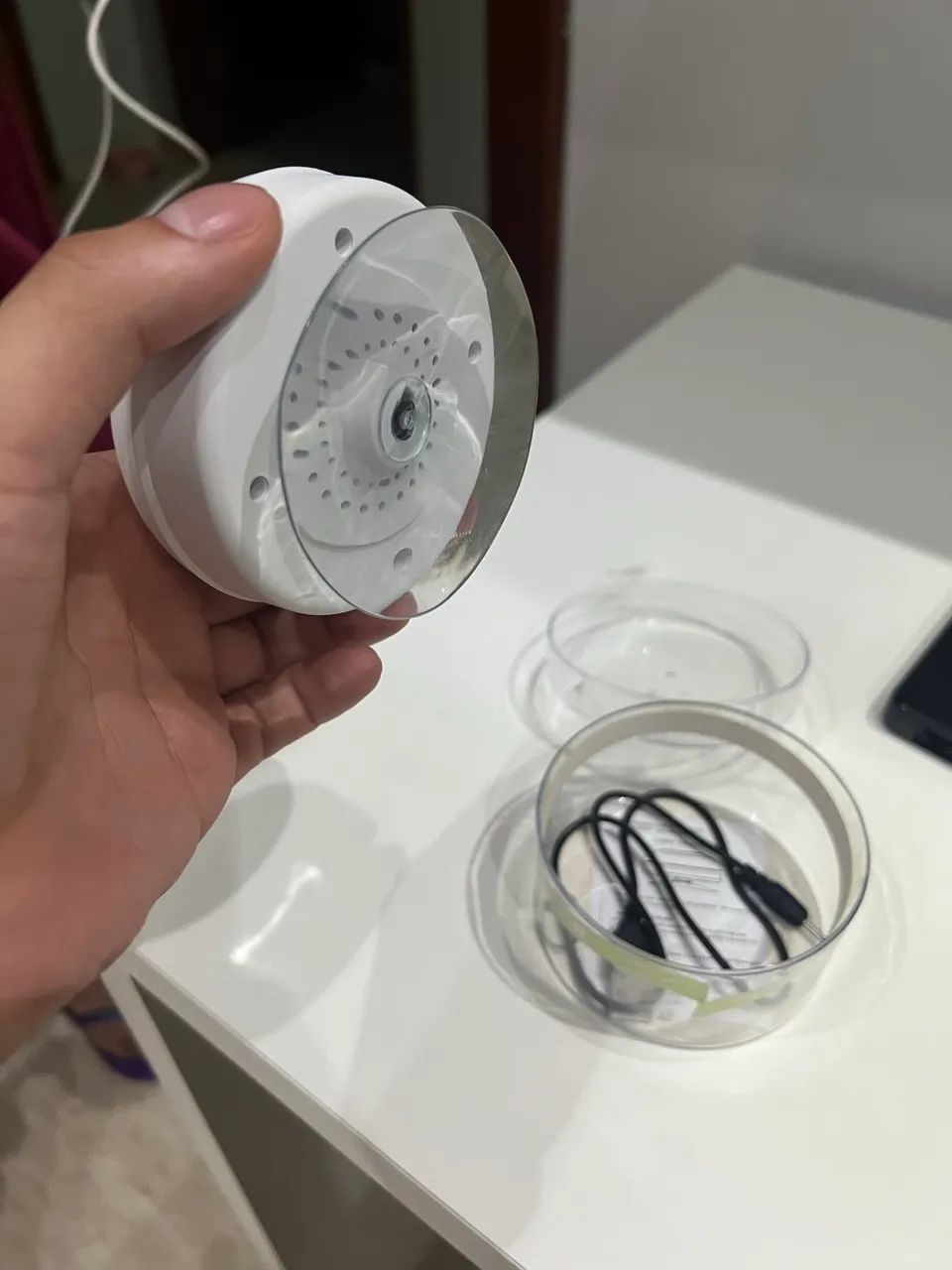Caixa De Som Bluetooth A Prova DAgua - Branca - Foto 4