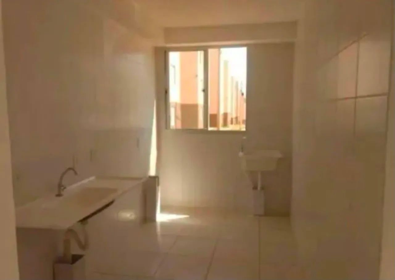 VENDE-SE APARTAMENTO CRIXÁS  - Foto 3