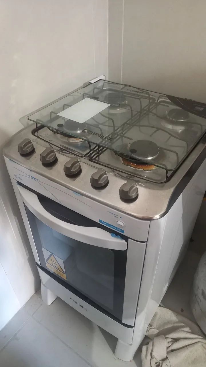 Fogão acendimento automático 4 bocas 