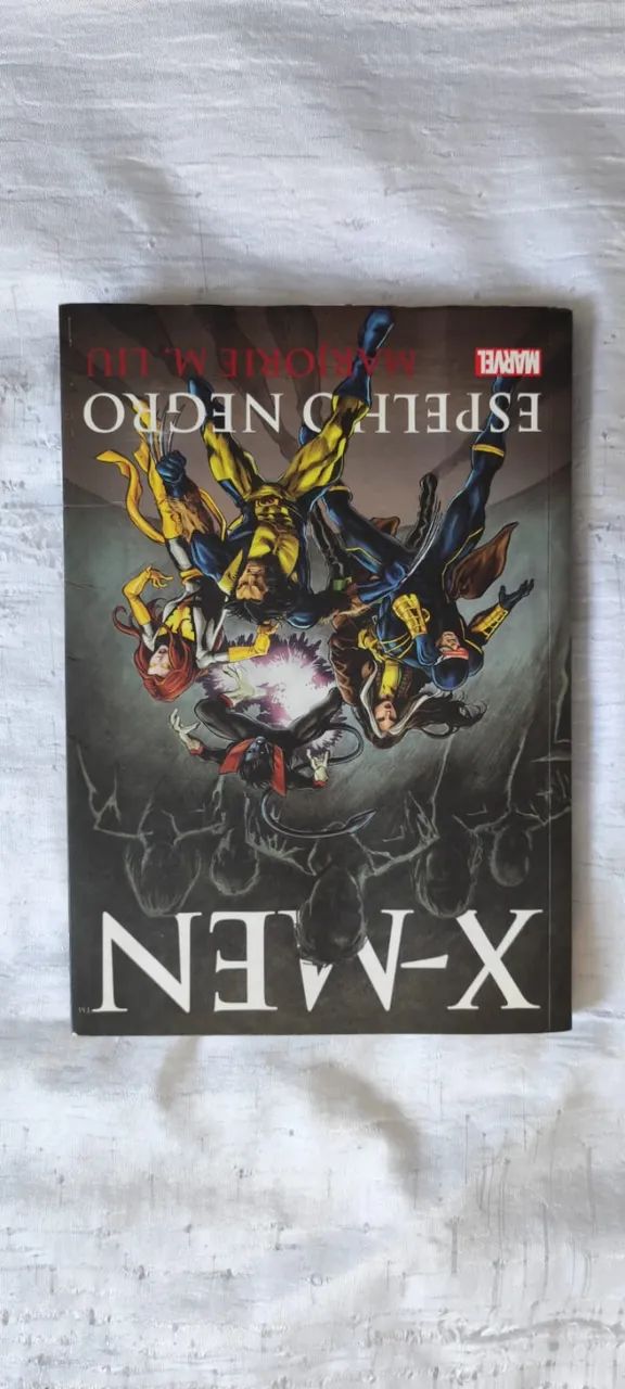 X-men Espelho Negro novo século MARVEL