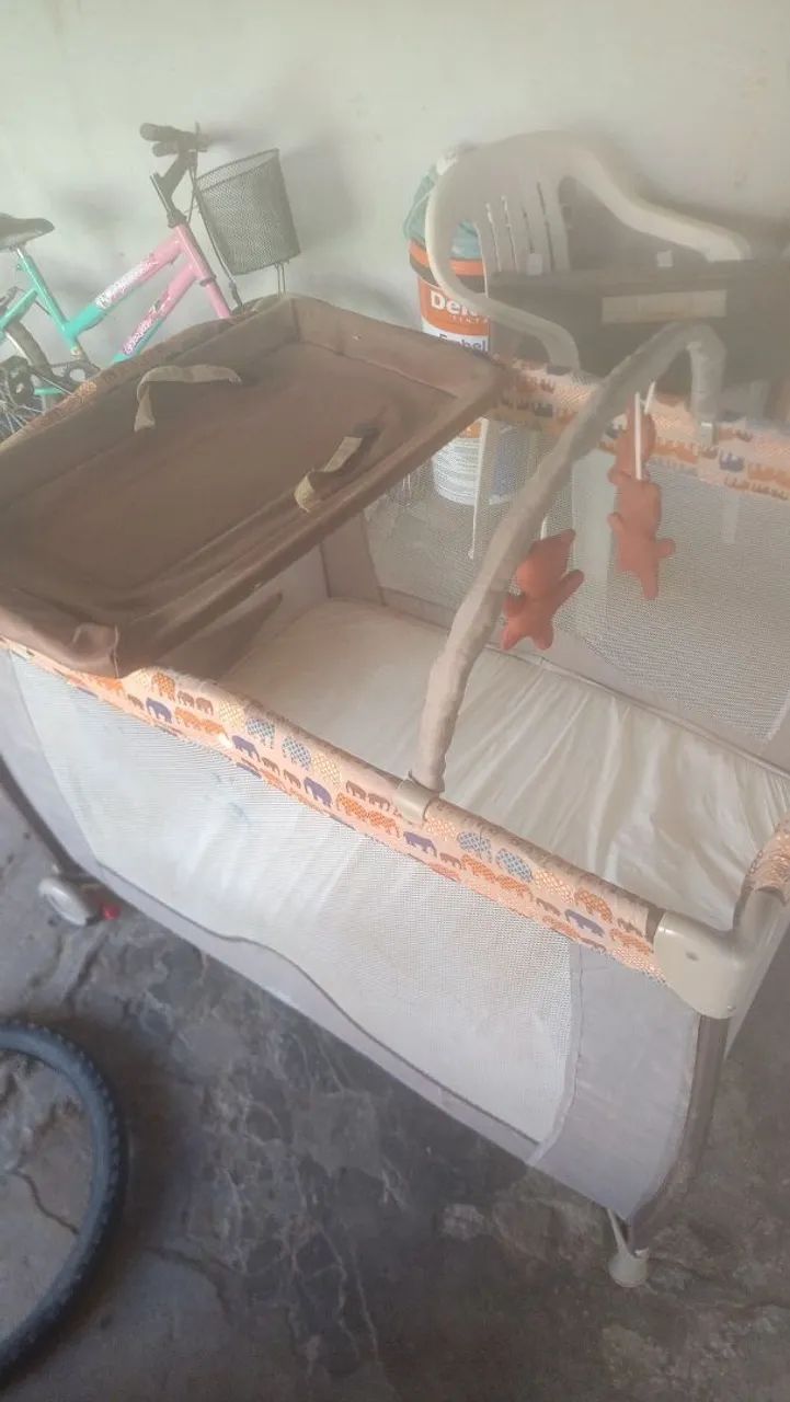 Vendo berço cercado  - Foto 2