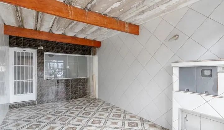 Casa comercial na Rua Francisco Paternost, 211  80 m² - Foto 2