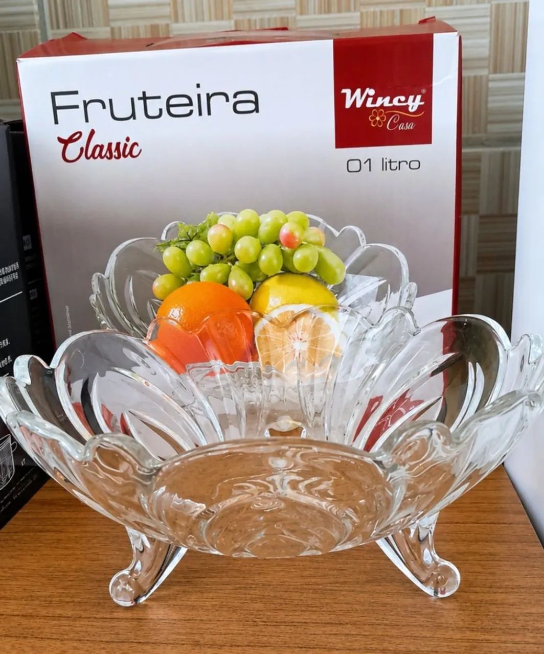 Fruteira em vidro com Pé
