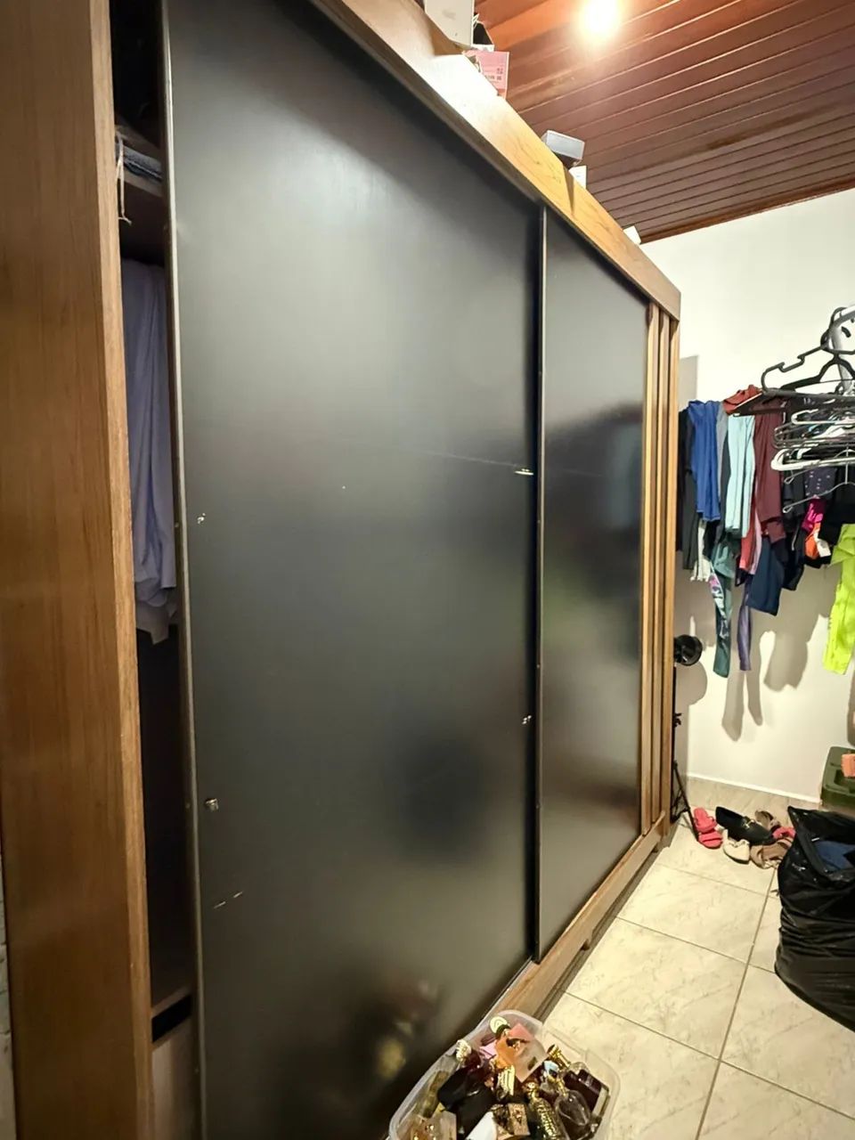 Guarda roupa casal