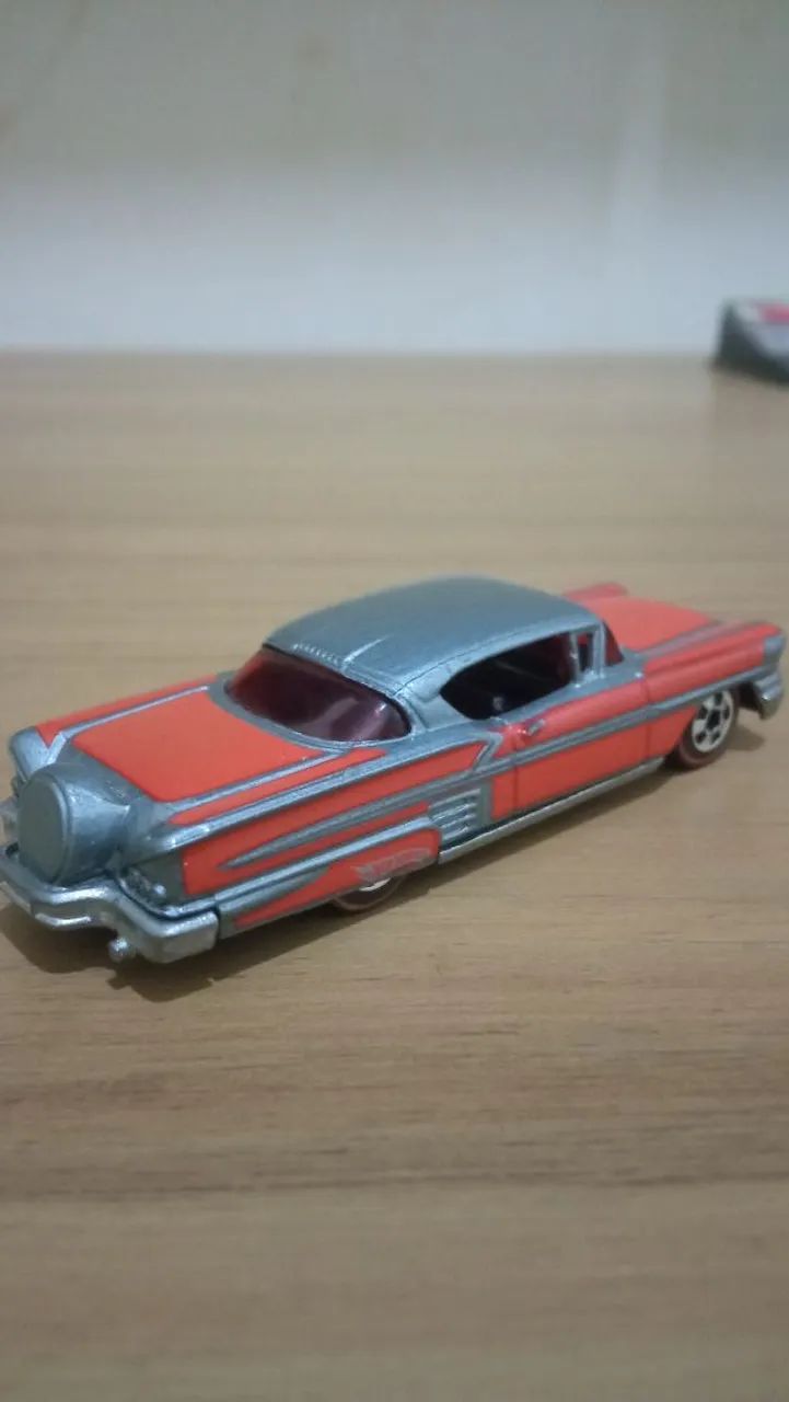 Hot Wheels Impala 58 Pintura Vermelha e Chumbo Extremamente Rara - Peça de  - Foto 2
