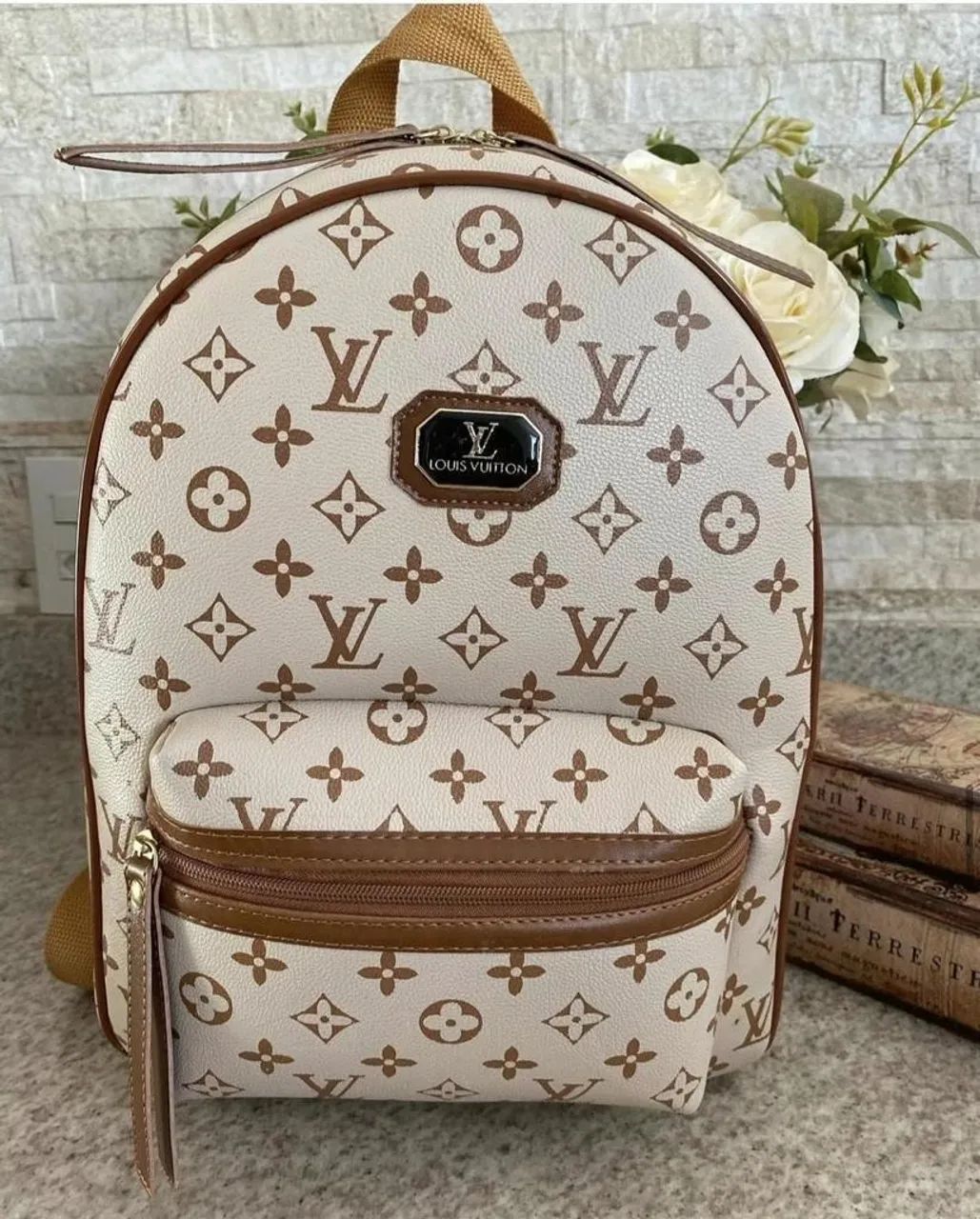 Mochila Louis Vuitton - Foto 2