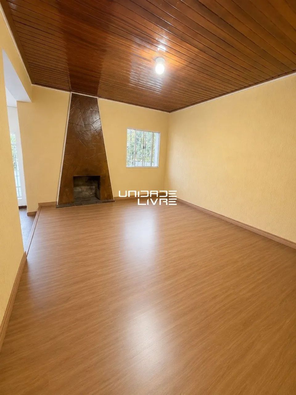 Sobrado à venda no Centro de Poá - Foto 4