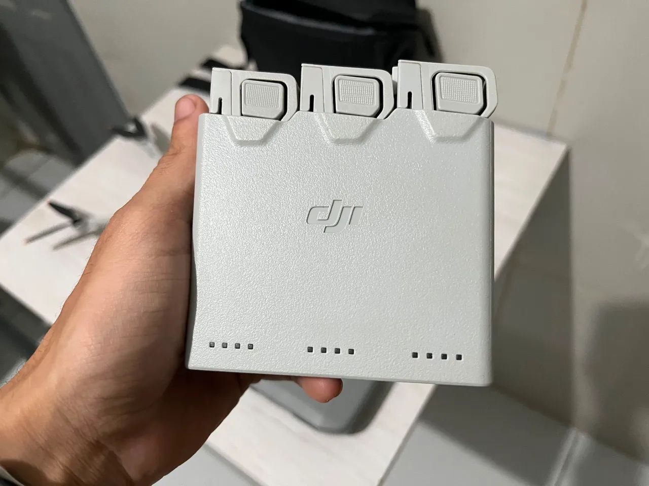 Dji Mini 3 Fly More Combo Plus - Foto 5