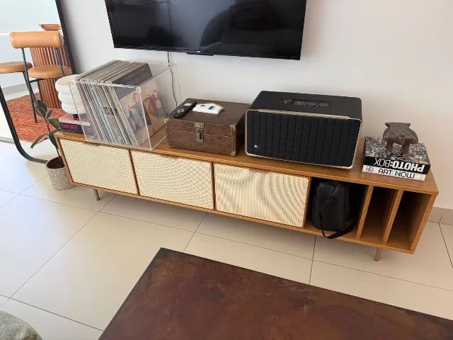 Rack para TV até 75 Polegadas 3 gavetas com palhinha madeira maciça Yescasa 180cm - Foto 4
