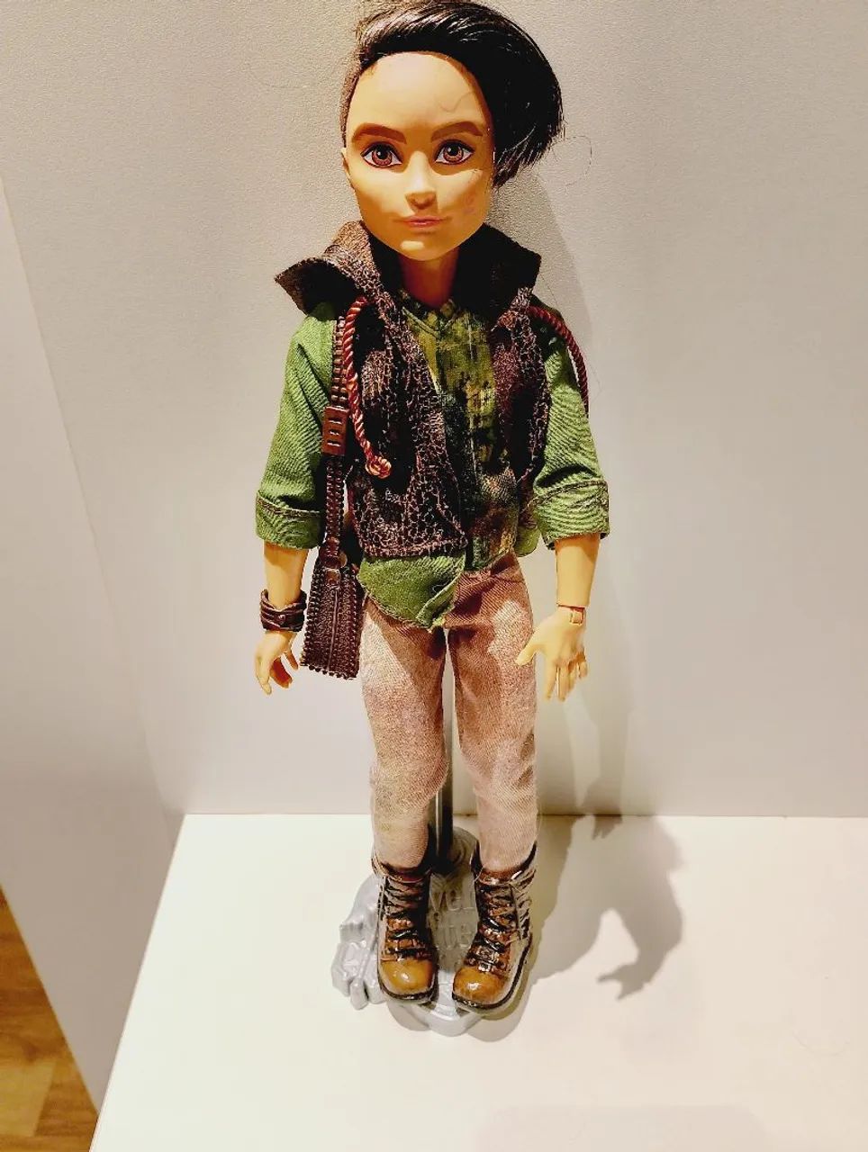 Hunter Huntsman boneco Ever After High
