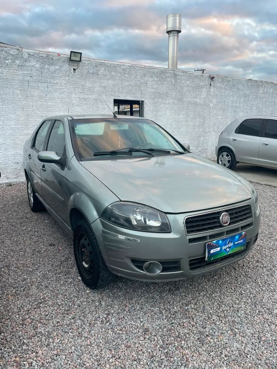 Fiat Siena EL Celeb. 1.4 MPI Fire Flex 8V 4P 2011 - Foto 3
