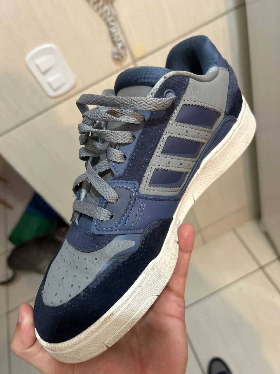 Tenis adidas Drop Step Low 2.0 - Foto 3