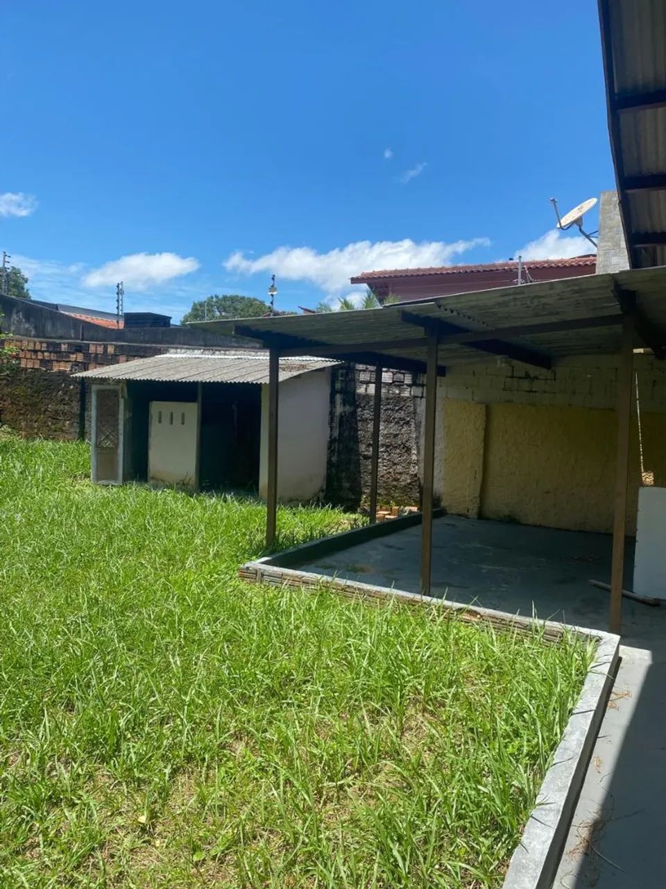 Casa 2 Dormitórios. Térrea com quintal. Parque  10. - Foto 4