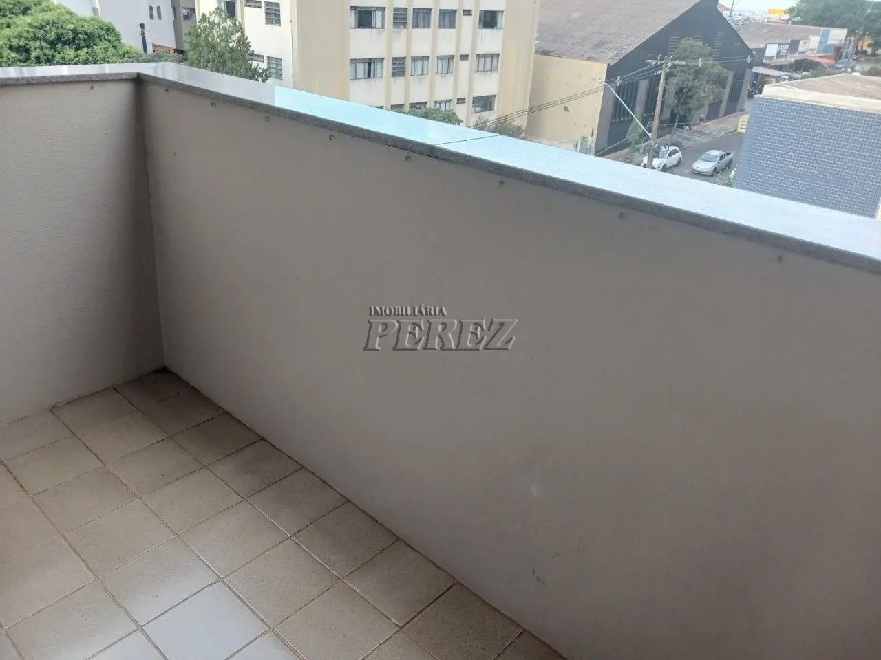 Apartamento à venda no Edifício Infante de Sagres no centro de Londrina - Foto 5