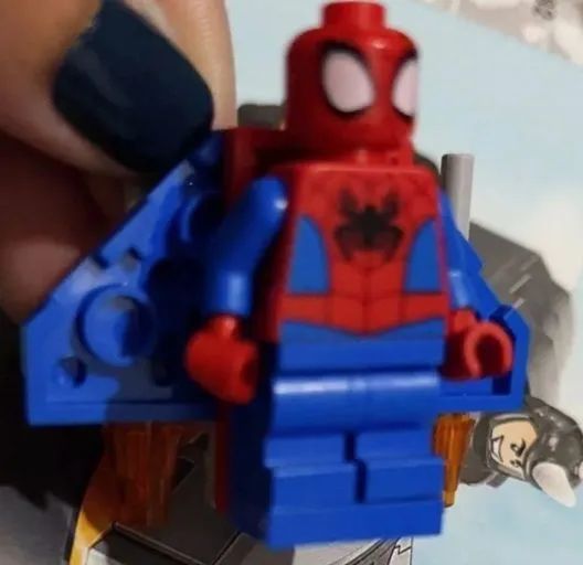 Lego Homem Aranha e Hulk - Foto 3