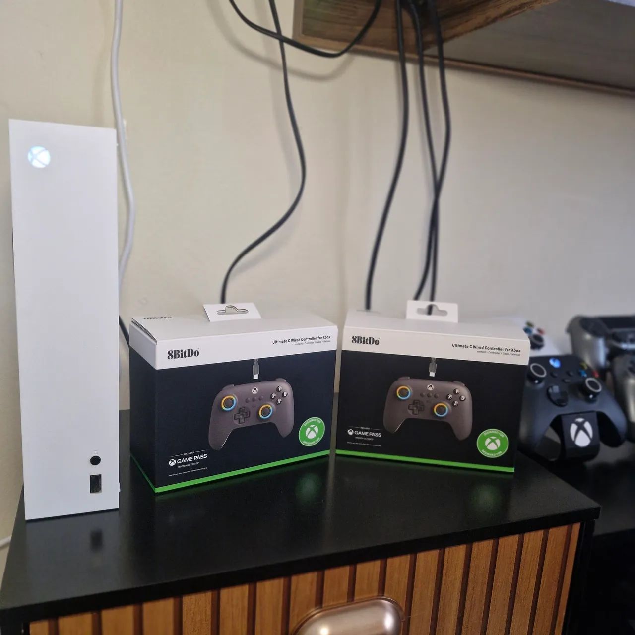 PAR DE CONTROLES NOVOS 8BITDO ULTIMATE C - Foto 2