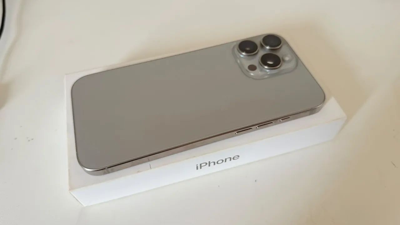 iphone 16 Pro Max, Cinza Titanium, 256Gb - Foto 5