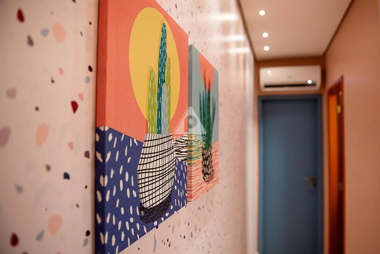 Sala Comercial Reformada de 30m² em Ipanema: Vista Livre e Sol da Manhã - Foto 5