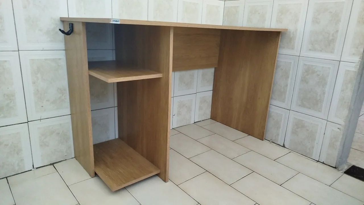 Escrivaninha em perfeito estado - Foto 2