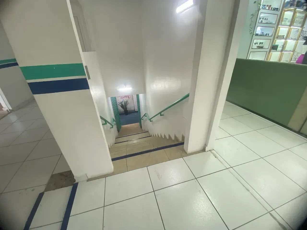 Alugo 1 Sala  em centro comercial com 32 m² em Bairro Manoa em - Manaus - AM - Foto 5
