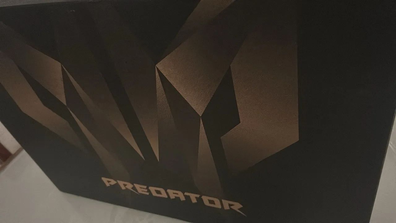 Acer Predator Helios RTX 5090 - Novo na caixa  - Foto 3