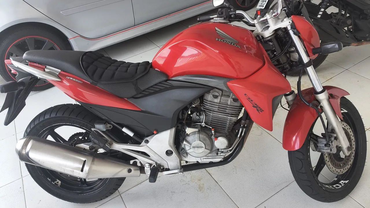 CB 300R