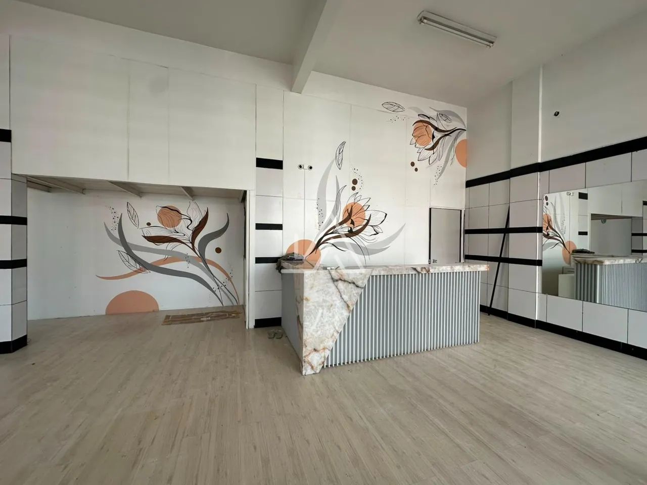 SALA COMERCIAL TÉRREA EM EXCELENTE LOCALIZAÇÃO - Foto 3