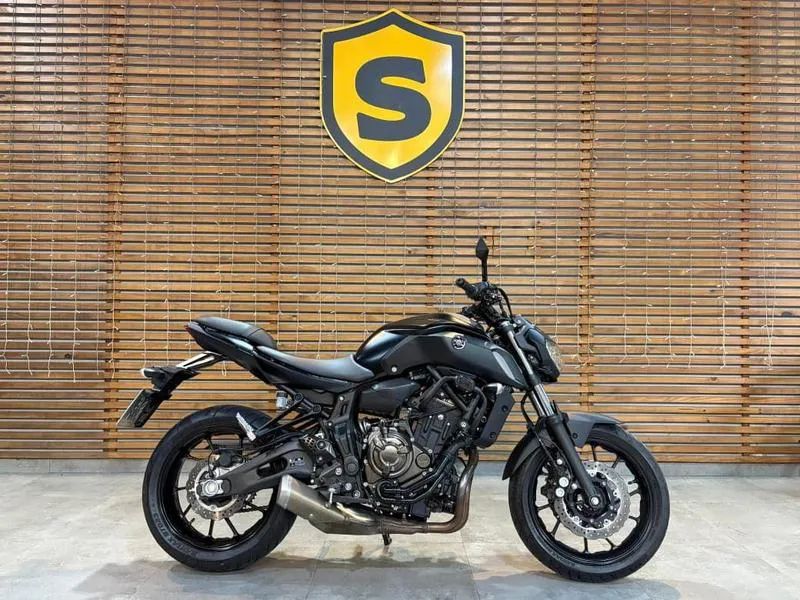 YAMAHA MT07 ABS 2025