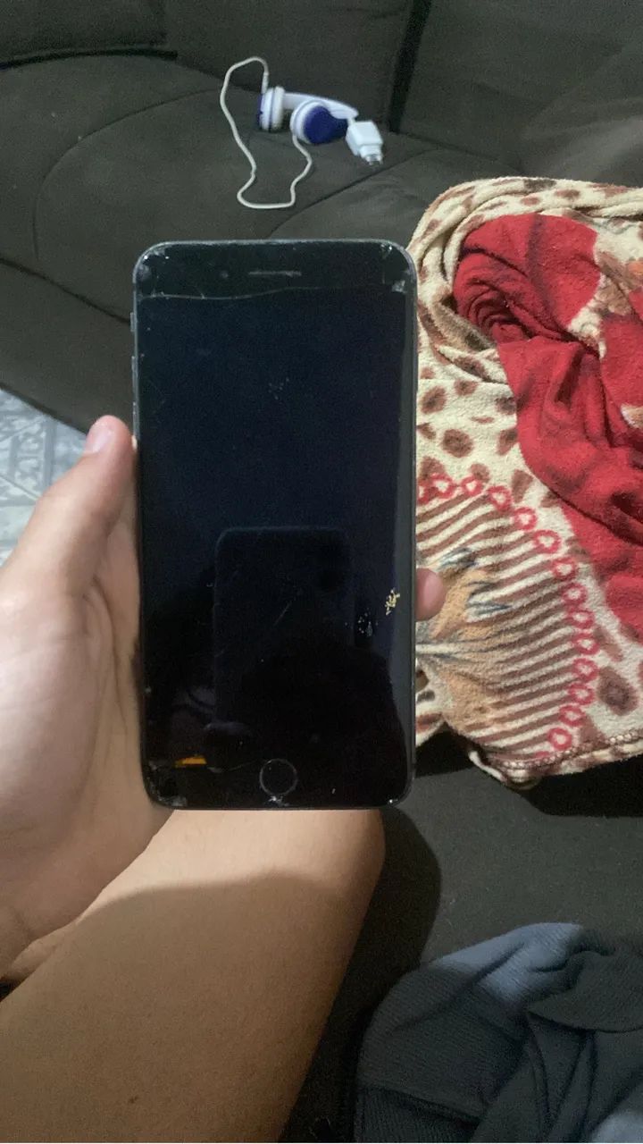 IPHONE 8 PLUS PARA RETIRADA DE PEÇAS 