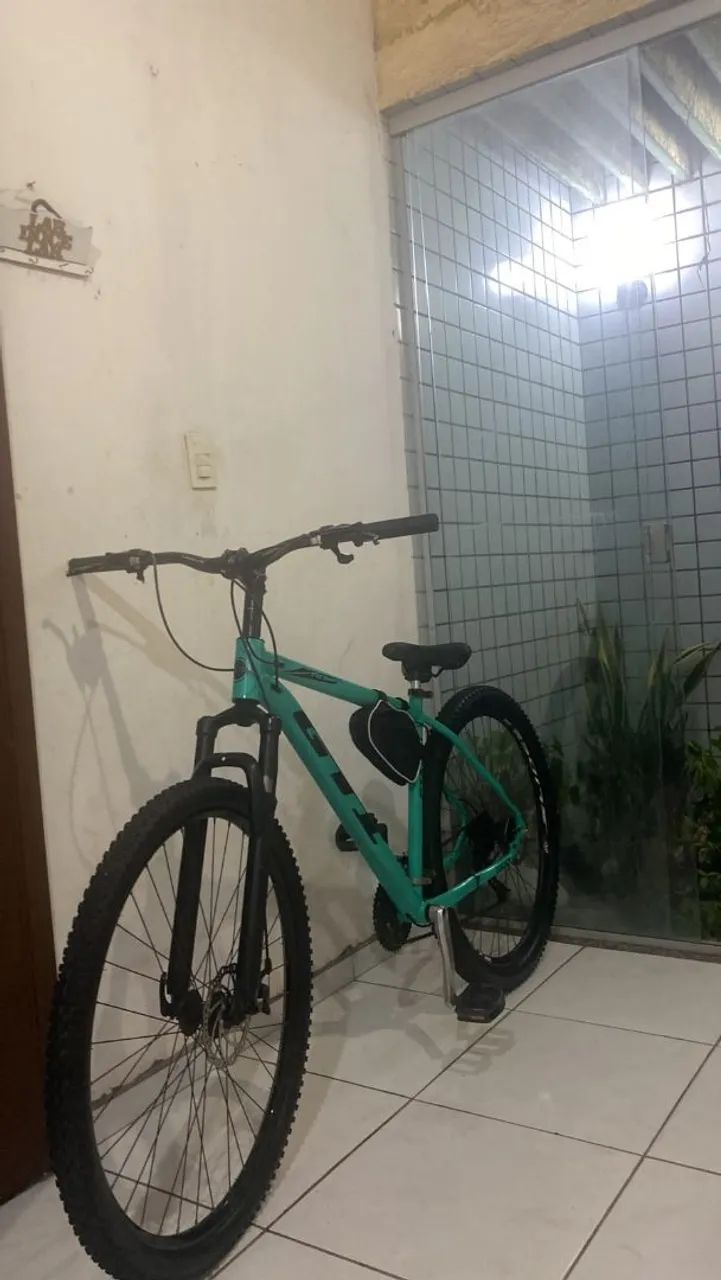 Bicicleta aro 29, 500$ pra sair logo