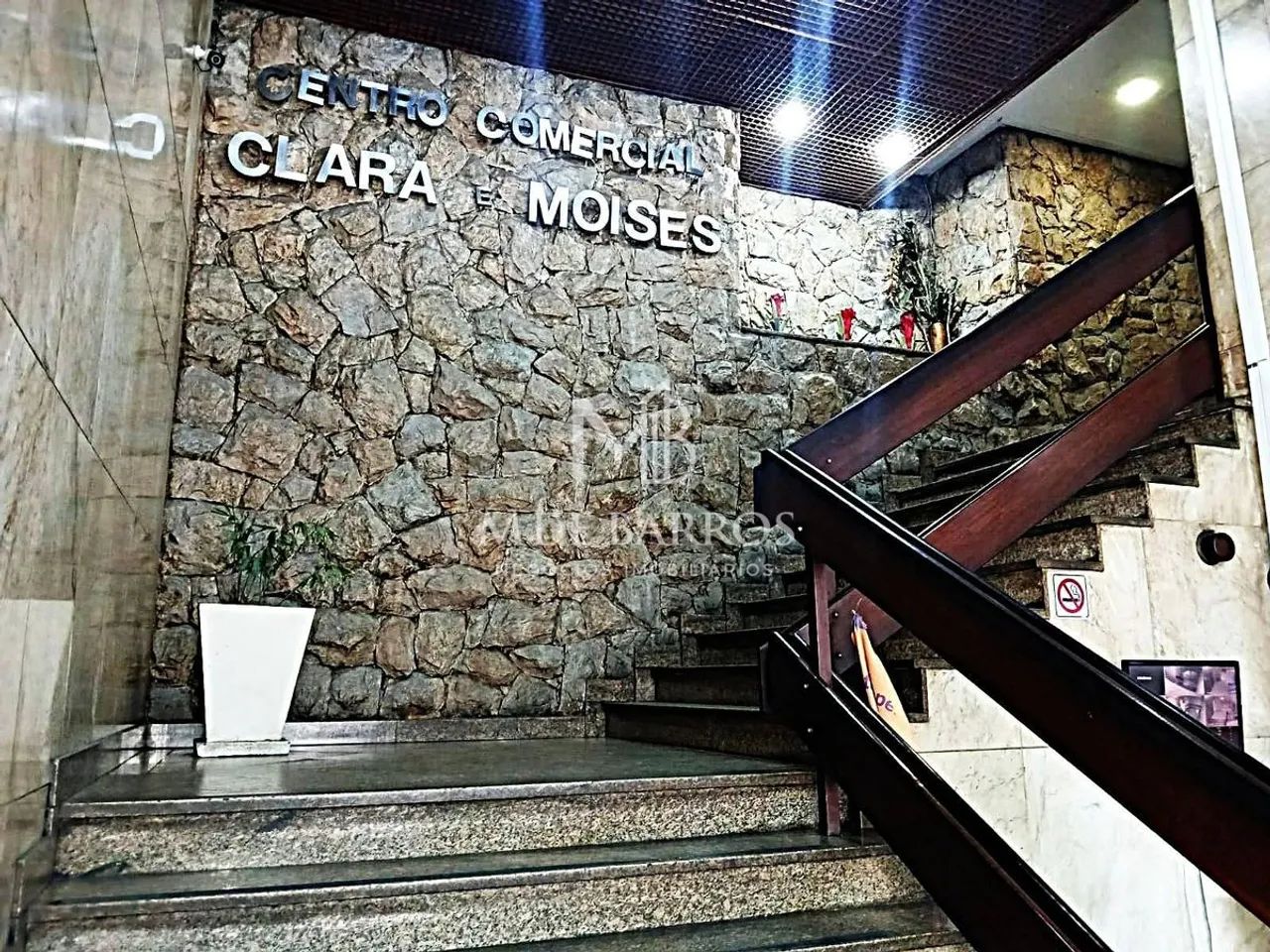 Aluga-Se Sala Comercial no Centro de Bangu - Calçadão - Foto 3